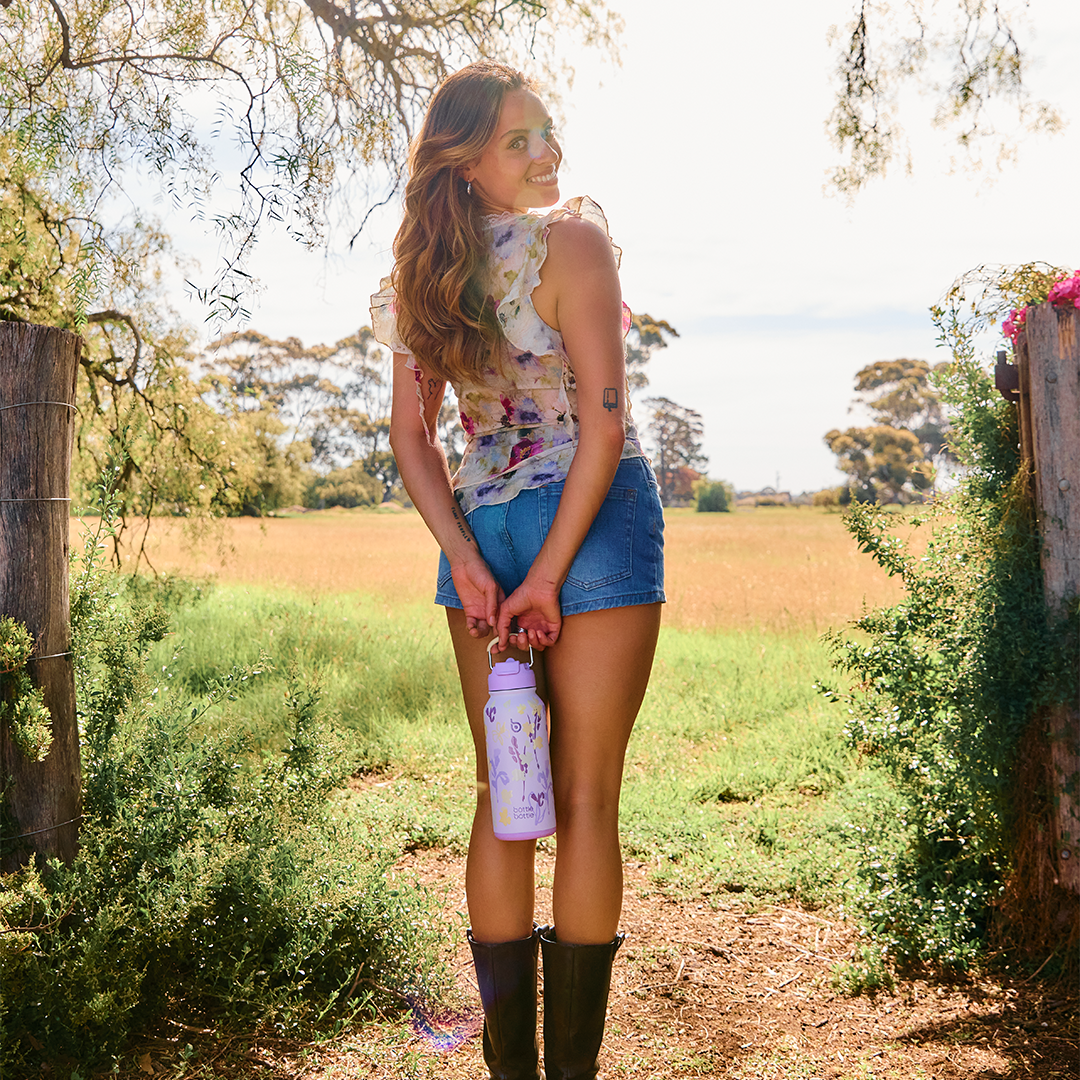 Hydro X Bottle 32oz (Bow Design is on Pre-sale)